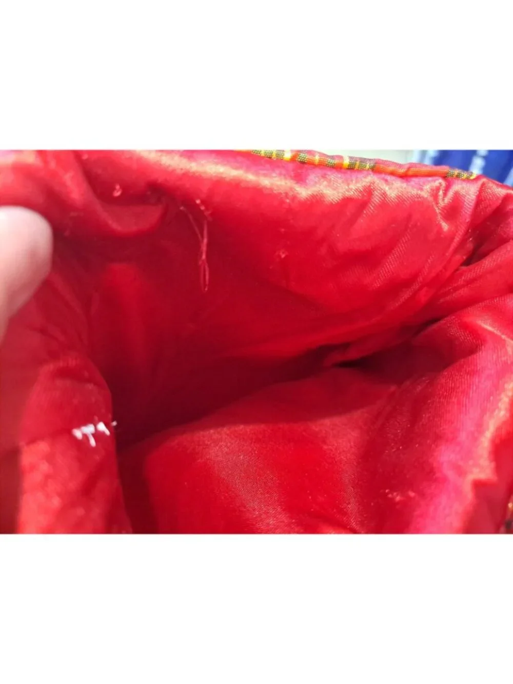Unbranded this red